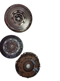 фото thumb №1, Peugeot 208 1.6 e-hdi диск притиск колесо двомасовий