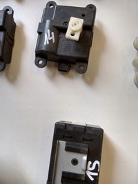 фото thumb №8, Модуль реле датчик моторчик nissan 350z infiniti g37 g35