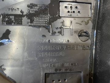 фото thumb №11, Volvo xc40 xc-40 17- планка нижняя накладка na дверь левая перед передняя