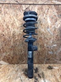фото thumb №1, Правый амортизатор перед bmw e90 e91 6786008 d3 пружина