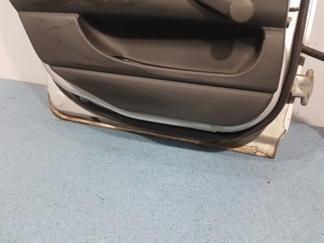 фото thumb №13, Volvo v40 i 2-gi рестайлінг універсал двері зад ліві