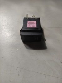 фото thumb №1, Кнопка шторка audi a8 d2 lift 4d0959903a