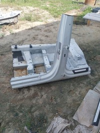 фото thumb №1, Audi q7 4m порог левый блок двигателя b четверть обшивка