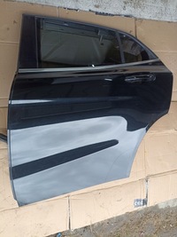 фото thumb №1, Двері задні ліва лівий задня mercedes x156 w156 gla amg 191