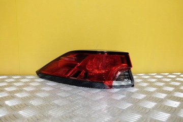 фото thumb №1, Toyota corolla cross 2020- лампа зад ліва led usa