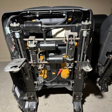 фото thumb №8, Сидіння диван обшивки шкіра mercedes-benz ml w163