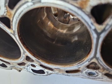 фото thumb №13, Блок двигателя ford c-max mk1 2.0 b 16v 145km aoda