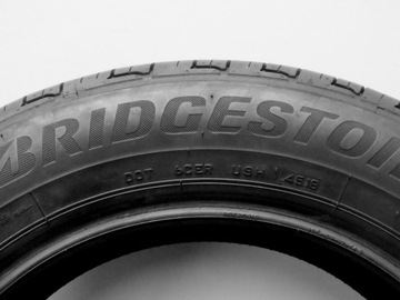 2L 215/60R17 Bridgestone Dueler H/P Sport 96H 4518