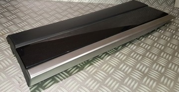 фото thumb №12, Range rover vogue l405 планка дверь правая зад dół