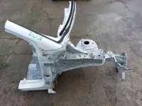 Купить Mazda 2 toyota yaris iv 1,5 hybrid четверть правая перед, фото thumb