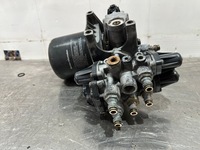 фото thumb №5, Осушувач повітря клапан iveco stralis hi-way 4324160010 9325001010