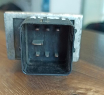 фото thumb №8, Реле системи розжарювання