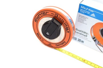Измерение измерения ленты рулетки в капсуле и стальном лаке Richter 308GP
