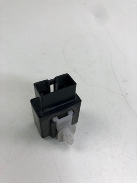 фото thumb №5, Toyota avensis t-27 реле 895a1-47010