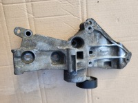 Купити Кронштейн кронштейн генератора renault kangoo 1 1.5 dci megane оригінальний номер 8200327134, фото thumb