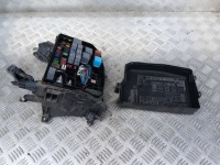 Toyota corolla xi e16 корпус коробка предохранителей 8266202740 2013- Недорого, фото thumb