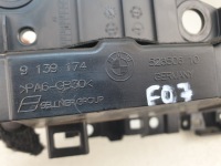 фото thumb №5, Bmw 5 gt f07 правый кронштейн кронштейн багажника