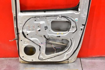 фото thumb №15, Дверь правые зад задние серебристый toyota hilux 7 vii 05-15