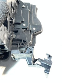 фото thumb №5, Замок дверь ручка правый перед mercedes gla ii h247 - a0997602202