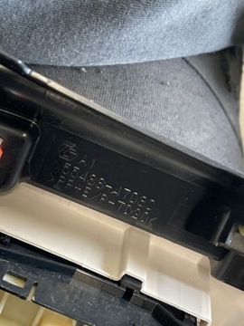 фото thumb №9, Toyota prius xw50 2017 element панелі розподільчої / засіб