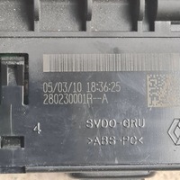 фото thumb №2, Разъём aux 280230001r megane renault clio