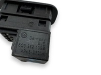 фото thumb №6, Volkswagen golf vi 2010 панелі керування, перемикачі