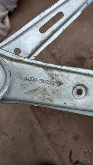 фото thumb №4, Pod.szyby лівий перед opel zafira b 06r