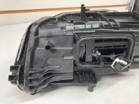 Лампа левая передняя high performance mercedes a-klasa w177 led Оригинал, фото thumb