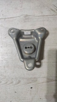 фото thumb №1, Bmw 3 f30 f35 f31 2017 кронштейн