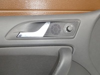 фото thumb №5, Обшивка дверь левый перед skoda yeti 5l1867011
