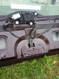 фото thumb №9, Крышка багажника задняя volvo v50 kombi 2005r