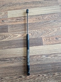 фото thumb №1, Hyundai kona 2019 привід амортизатор кришки задня правий