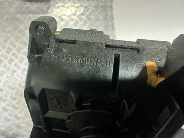 фото thumb №7, Renault megane iii замок двері лівий перед 4 pin європа 805030001r-a