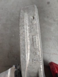 Підвіска поворотний кулак важіль привідний вал права передня alfa romeo stelvio 2.2d Київ, фото thumb