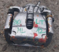 фото thumb №1, Mercedes ml w166 3.0 cdi 12r суппорт тормозной левый задняя