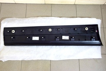 фото thumb №11, Range rover velar планка дверь правые перед