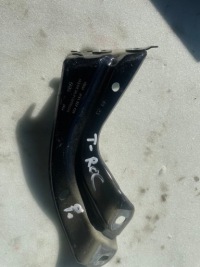 фото thumb №1, Vw t-roc кронштейн кронштейн крила p 2ga821188 колір lc9x