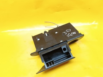 фото thumb №8, Пепельница перед audi a3 8l чёрная 8d0857951b