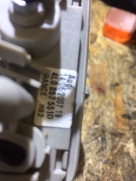 фото thumb №9, Audi q7 4l защита солнцезащитная левая 4l0857551d