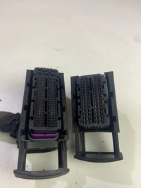 фото thumb №5, Разъёмы штекер колодка блок управления двигателя volkswagen golf vii leon iii 2.0