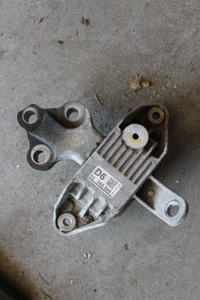 фото thumb №1, Opel astra j iv 1.7 cdti лапи подушка двигателя