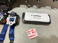 фото thumb №9, Консоль панель приладів оригінал porsche macan 95b комплект оригінал niebieskie ремені