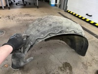 фото thumb №1, Подкрылок правый задняя pt volvo s60