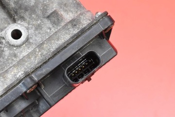 фото thumb №9, Дроссельная заслонка 6m8g-9f991-a l3g213640a mazda 3 1 i bk 2.0 16v 150 km 03-06