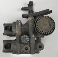 Купити Клапан керування підвіска подушок ecas mercedes actros mp4 a0013271225, фото thumb