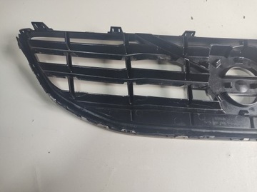 фото thumb №9, Volvo v40 15r - решітка решітка радіатора бампера 31353120