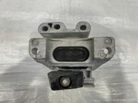 Fiat jeep кронштейн подушка кронштейн кронштейн двигуна коробки p68141400af в Україні, фото thumb