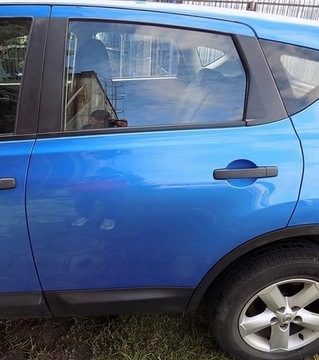 фото thumb №1, Nissan qashqai i 08r дверь левый зад планка bv4