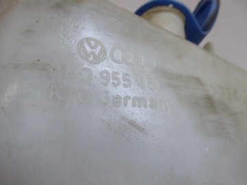 фото thumb №6, Volkswagen golf iii бачок склоомивача кришка