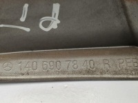 фото thumb №7, Молдинг накладка крыла правый задняя mercedes w140